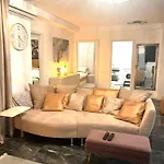 Apartment Violet Superior