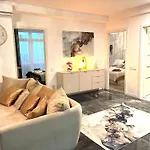 Apartment Violet Superior
