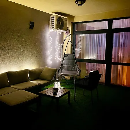 Violet Superior Apartment *
